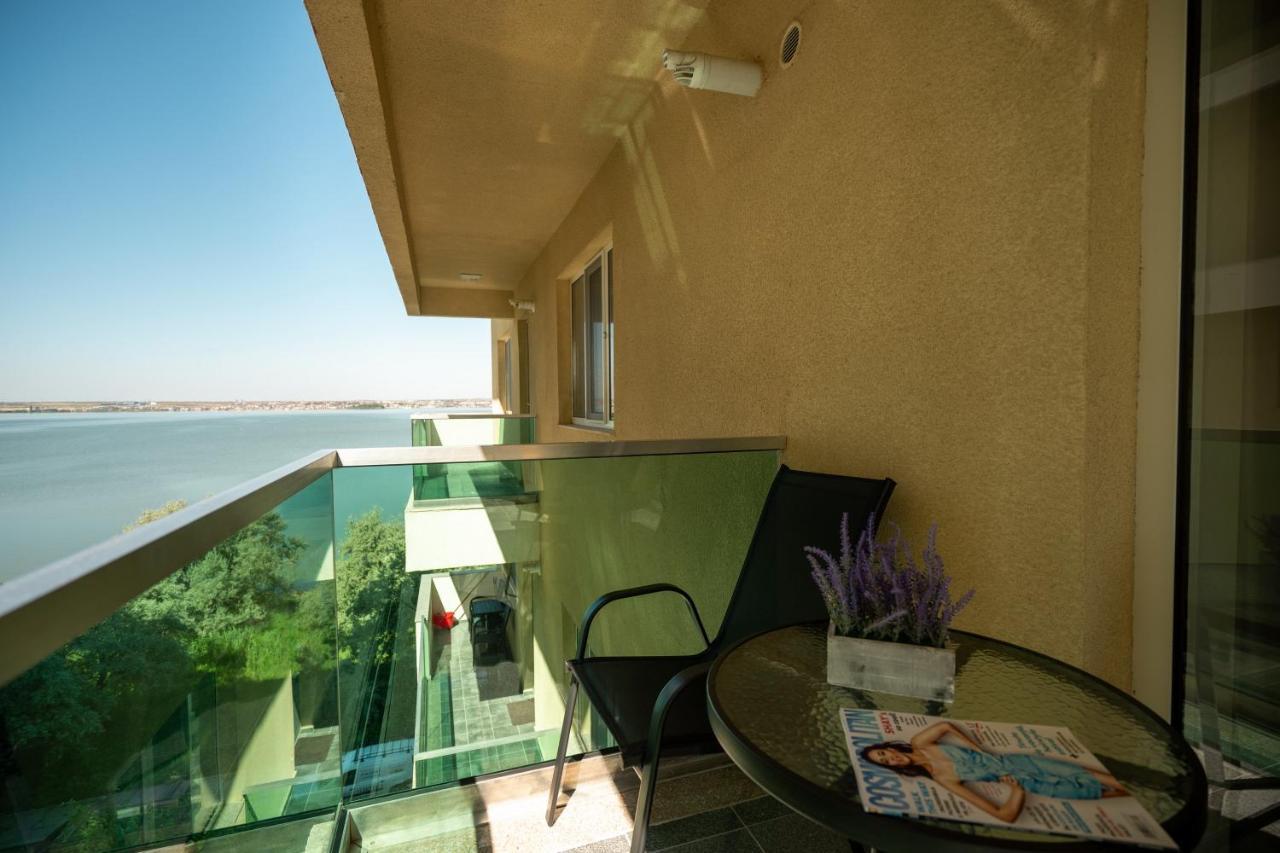 Moonlight Mamaia Apartments מראה חיצוני תמונה