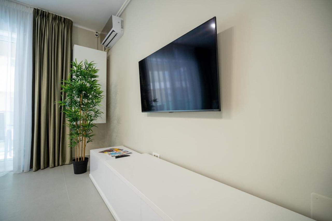 Moonlight Mamaia Apartments מראה חיצוני תמונה