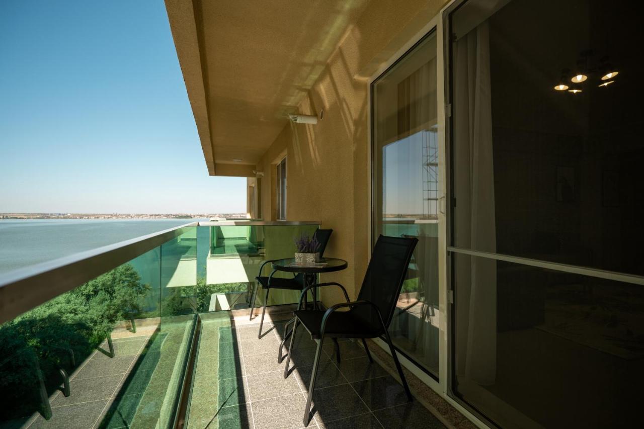 Moonlight Mamaia Apartments מראה חיצוני תמונה