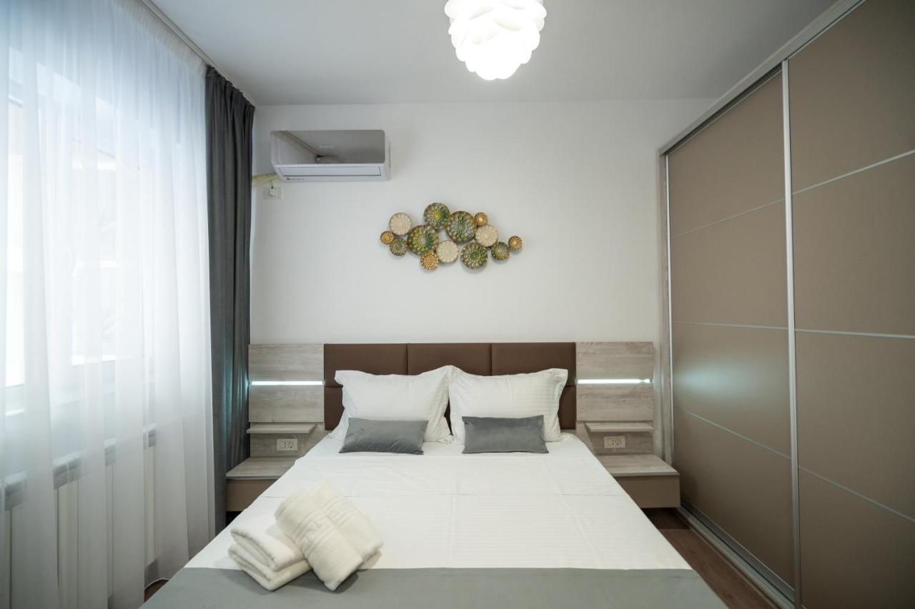 Moonlight Mamaia Apartments מראה חיצוני תמונה